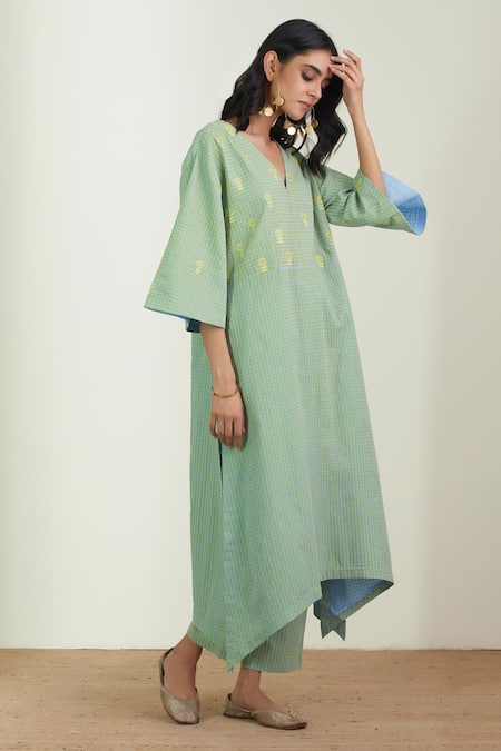 Label Earthen_Green Cotton Embroidery Sage Kurta Set For Kids_Online_at_Aza_Fashions