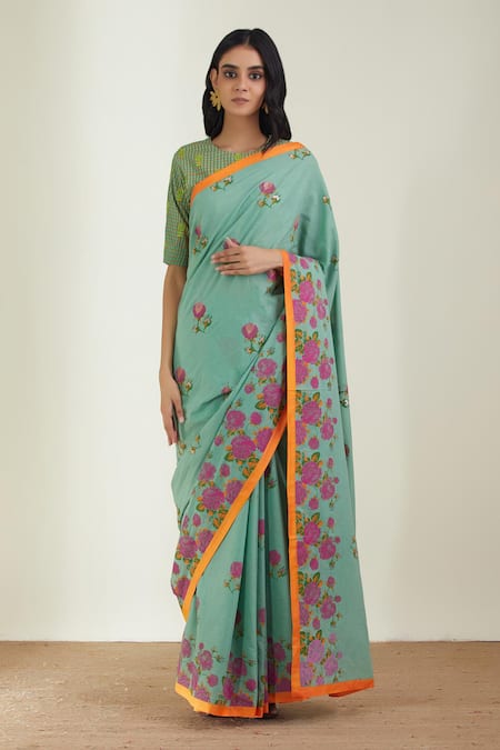 Buy Label Earthen Green Cotton Mul Round Printed Saree With Blouse Online at Aza Fashions Buy_Label Earthen_Green Cotton Mul Round Printed Saree With Blouse _Online_at_Aza_Fashions