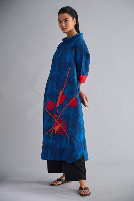 Buy_Taika By Poonam Bhagat_Blue Tunic  Blended Silk Printed Collared Neck Embroidered And Pant Set _Online_at_Aza_Fashions