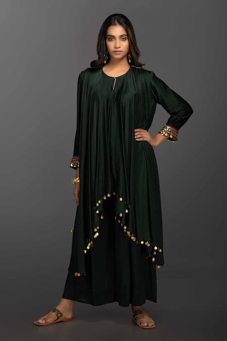 PRAHNAAYA Embroidered Kurta & Pant Set 