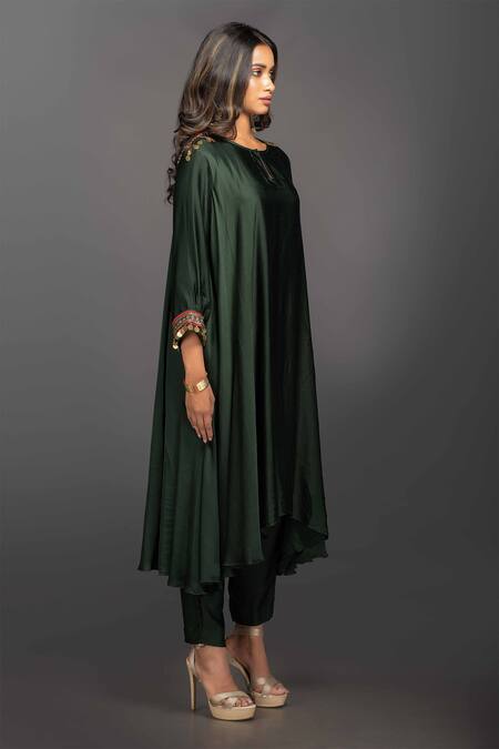 Shop_Prahnaaya_Green Satin Silk Round Embroidered Kurta And Pant Set_Online_at_Aza_Fashions
