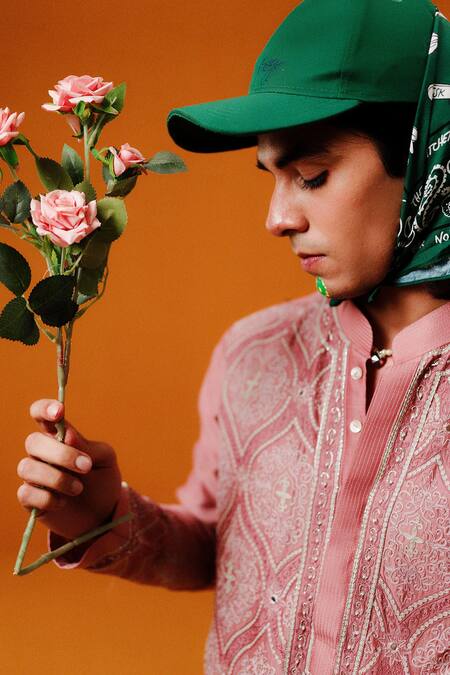 Buy_Wabi Sabi By Anshum-Ritesh_Pink Chanderi Embroidery Ogee Opulence Kurta Set _Online_at_Aza_Fashions