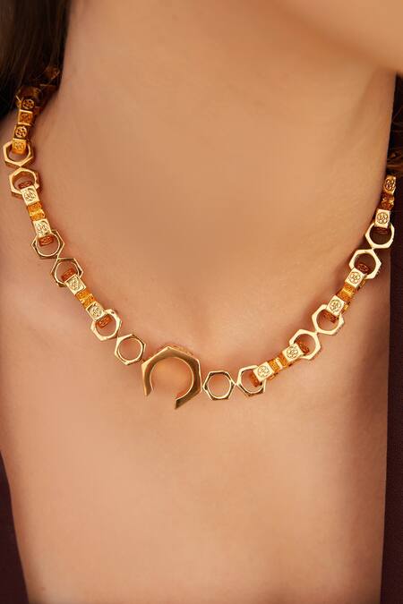 Outhouse Gold Plated Poppi Bolt Link Necklace Online at Aza Fashions Outhouse_Gold Plated Poppi Bolt Link Necklace _Online_at_Aza_Fashions