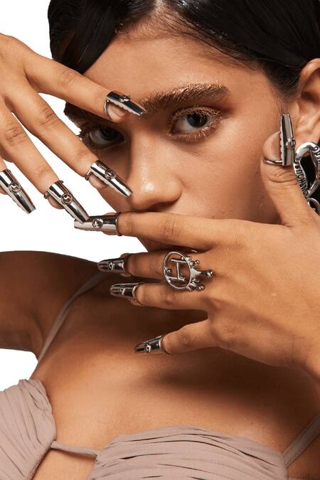 Shop_Outhouse_Silver Plated Oh Monogram Drip Ring_Online_at_Aza_Fashions