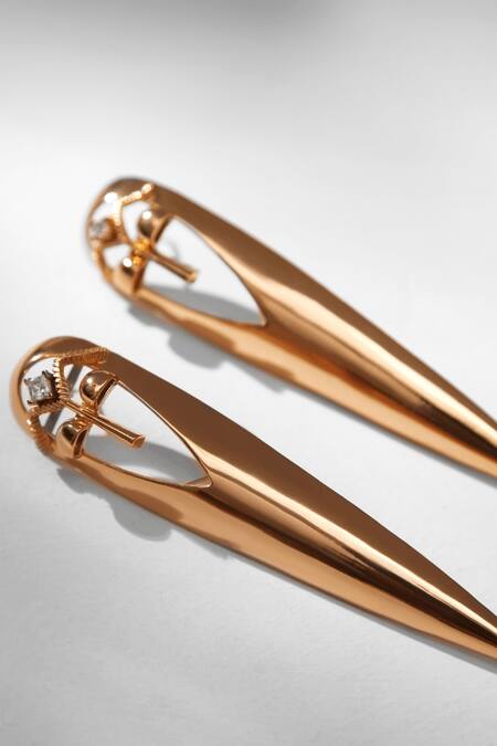 Buy_Outhouse_Gold Plated Crystals Gavi Spicule Earrings _Online_at_Aza_Fashions