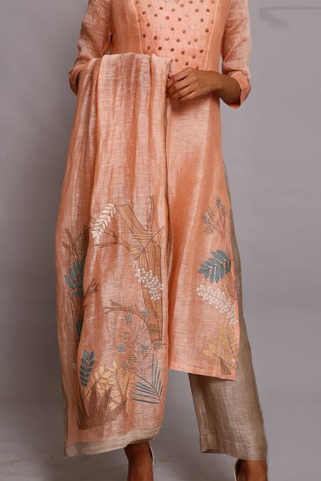 Oja_Peach 30% Silk, 70% Linen Handloom Embroidered Kurta Set _at_Aza_Fashions