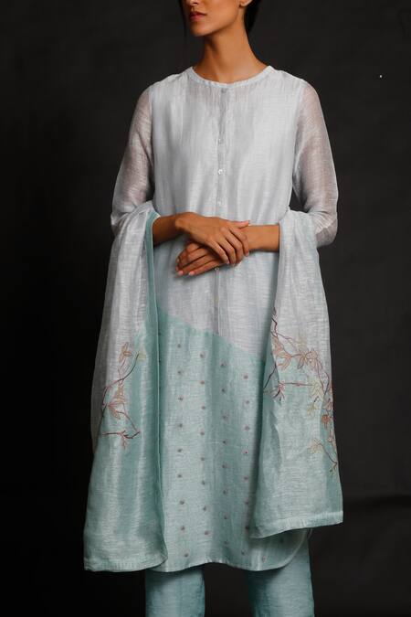 Shop_Oja_Blue 30% Silk, 70% Linen Handloom Embroidered Kurta Set _Online_at_Aza_Fashions