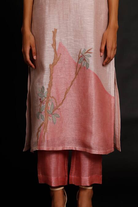 Shop_Oja_Pink 30% Silk, 70% Linen Handloom Embroidered Kurta Set _Online_at_Aza_Fashions