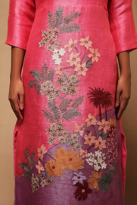 Buy Oja Pink 30% Silk, 70% Linen Handloom Applique Kurta Set Online at Aza Fashions Buy_Oja_Pink 30% Silk, 70% Linen Handloom Applique Kurta Set _Online_at_Aza_Fashions