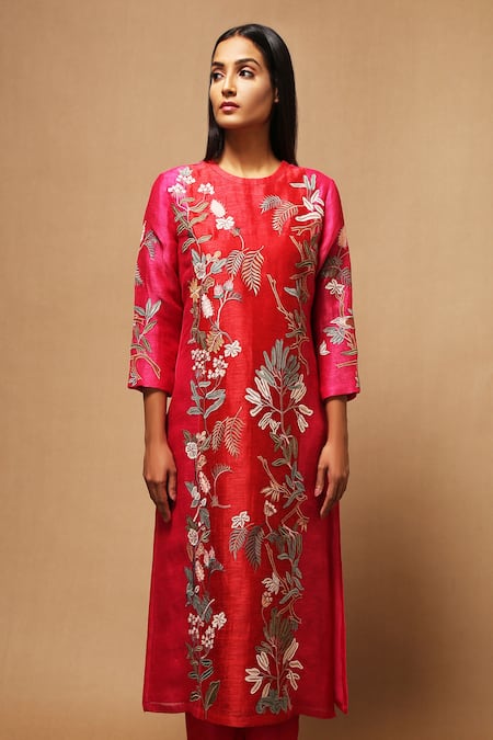 Shop Oja Red 30% Silk, 70% Linen Handloom Applique Kurta And Pant Set at Aza Fashions Shop_Oja_Red 30% Silk, 70% Linen Handloom Applique Kurta And Pant Set _at_Aza_Fashions