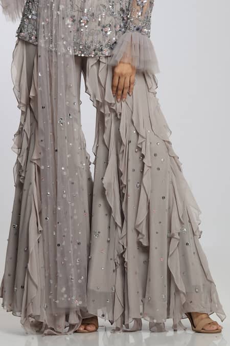 Shop Ohaila Khan Grey Georgette V Neck Embellished Kurta Set at Aza Fashions Shop_Ohaila Khan_Grey Georgette V Neck Embellished Kurta Set _at_Aza_Fashions