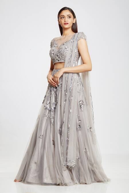 Ohaila Khan_Grey Embroidery V Neck Embellished Bridal Lehenga Set _Online_at_Aza_Fashions