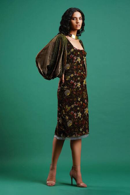 Nidhi Yasha Green Viscose Embroidery Scoop Neck Printed Dress Online at Aza Fashions Nidhi Yasha_Green Viscose Embroidery Scoop Neck Printed Dress _Online_at_Aza_Fashions