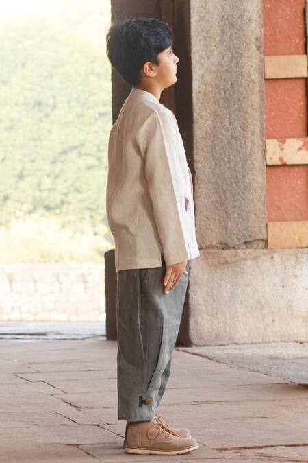 Onari Kids_White Linen Hand Embroidered Kantha Work Button Down Short Kurta _Online_at_Aza_Fashions