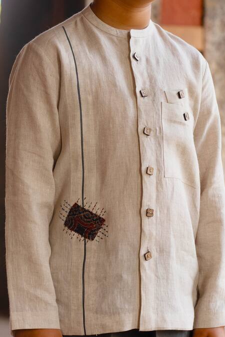 Buy_Onari Kids_White Linen Hand Embroidered Kantha Work Button Down Short Kurta _Online_at_Aza_Fashions