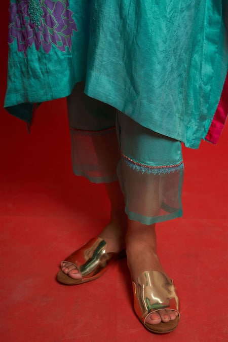 Priti Prashant Blue Mulberry Silk Sequin Notched Orchid Floral Motifs Kurta Pant Set at Aza Fashions Priti Prashant_Blue Mulberry Silk Sequin Notched Orchid Floral Motifs Kurta Pant Set _at_Aza_Fashions