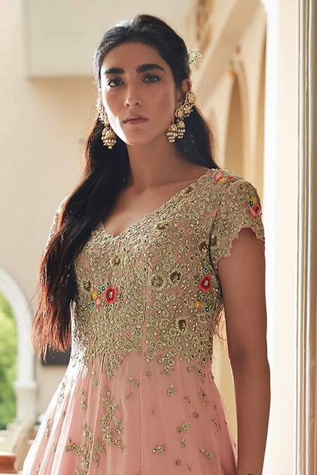 Jassi🌸] in a Aakruthi Bridal... - Aakruthi Designer Boutique | Facebook