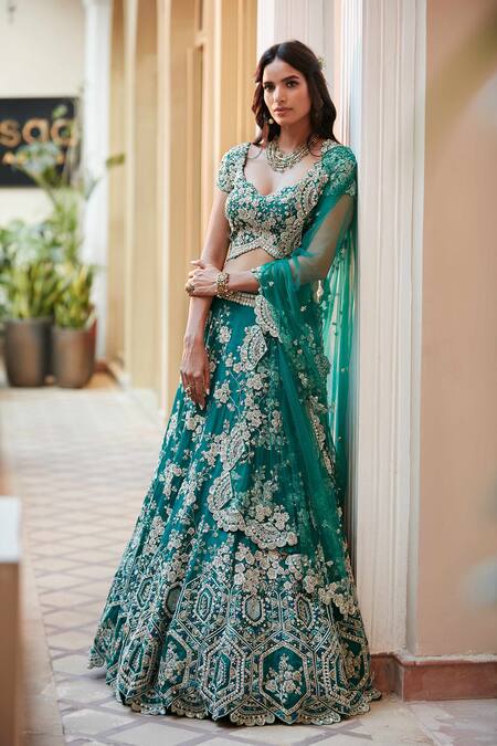 Osaa By Adarsh_Green Organza Silk V Neck Hand Embroidered Bridal Lehenga Set_Online_at_Aza_Fashions