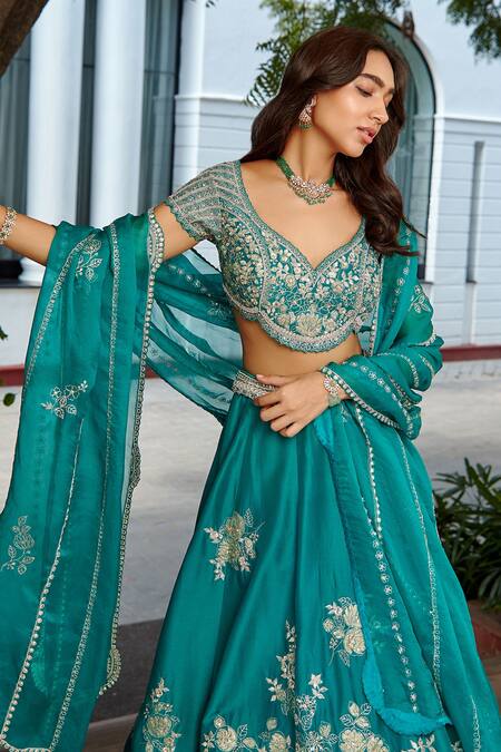 Osaa By Adarsh_Green Mulberry Silk Floral Leaf Neck Embroidered Bridal Lehenga Set _Online_at_Aza_Fashions