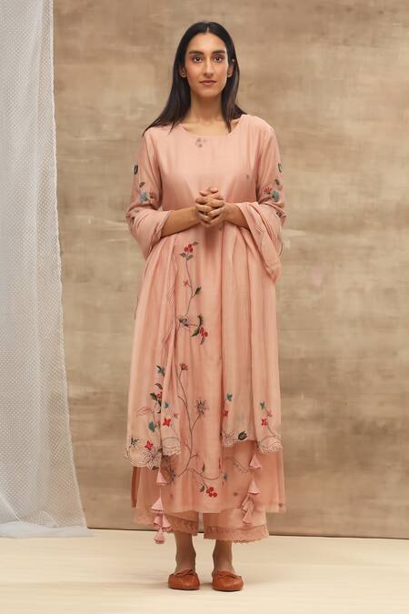 Vaayu_Pink Cotton Chanderi Round Embroidered Kurta Set_Online_at_Aza_Fashions