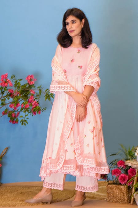 NAAZ BY NOOR Embroidered Kurta Set 