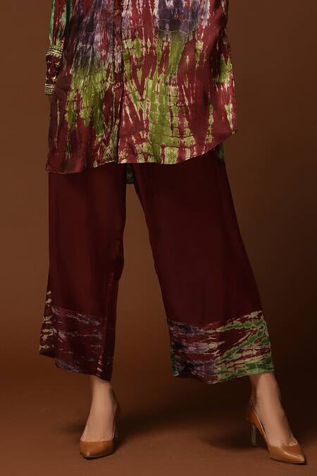 Capisvirleo_Maroon Habutai Silk Sequin, Thread And Bead, Tie & Dye Band Tunic & Pant Set _at_Aza_Fashions