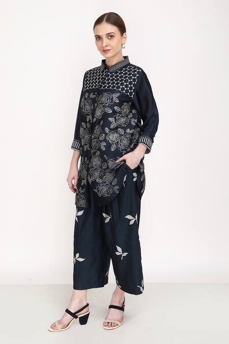 Buy_Arcvsh By Pallavi Singh_Blue Lining Cotton, Silk Chanderi Petal Printed Palazzo _Online_at_Aza_Fashions