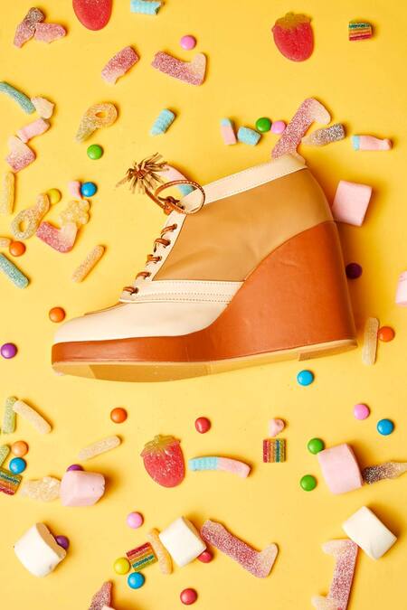 Shop_Tiesta_Brown Nougat Lace Tie-up Sneaker Wedges _Online_at_Aza_Fashions