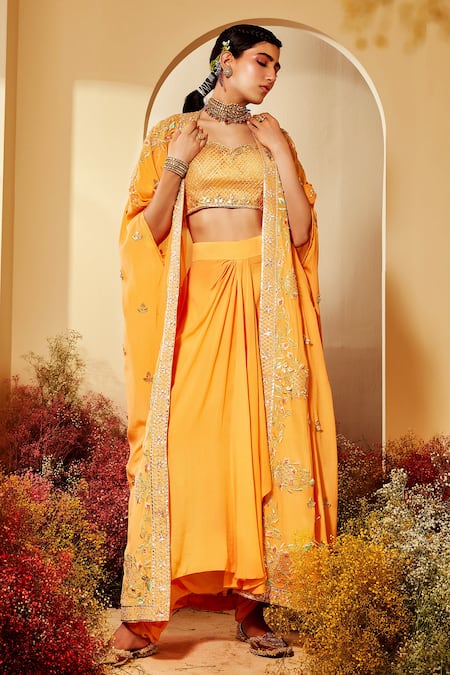 Priyaa Embroidered Cape With Dhoti Pant Set 