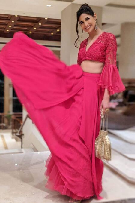 Ridhi Mehra Pink Chiffon V Neck Embroidered Lehenga Set Online at Aza Fashions Ridhi Mehra_Pink Chiffon V Neck Embroidered Lehenga Set _Online_at_Aza_Fashions