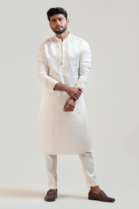 Paarsh Embroidered Kurta Set 