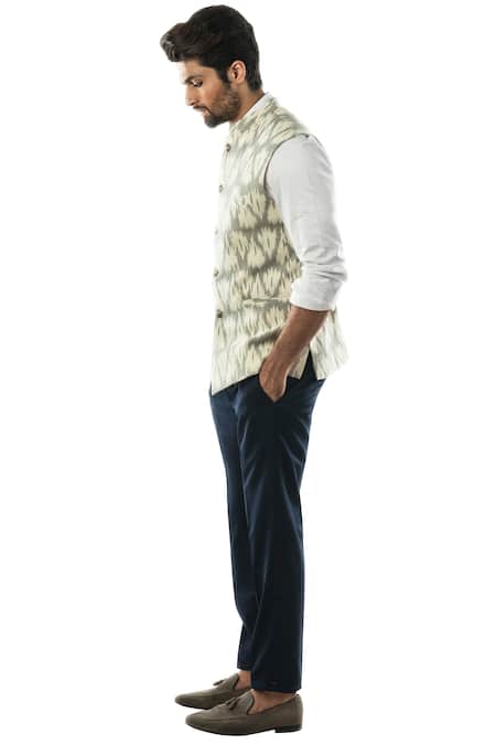 PAARSH_Grey Cotton Ikat Bundi_Online_at_Aza_Fashions