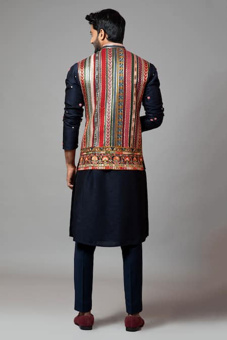 PAARSH Chikankari Bundi & Kurta Set 