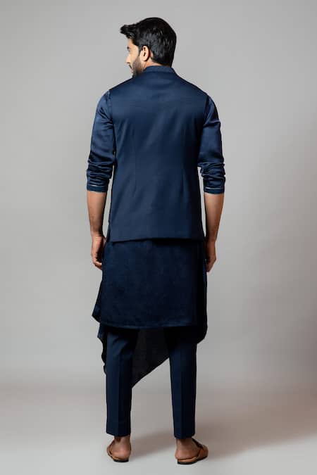 PAARSH Embroidered Bundi 