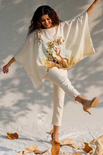 Buy_Purvi Doshi_White Handwoven And Handspun Cotton Animal Print Round Hand Painted Cape Style Top_Online_at_Aza_Fashions
