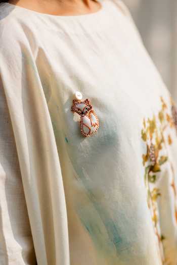 Shop_Purvi Doshi_White Handwoven And Handspun Cotton Animal Print Round Hand Painted Cape Style Top_Online_at_Aza_Fashions