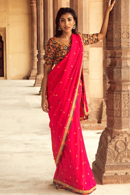 THE SUBTLE QUEEN SAREE WITH GULAABI AKS BLOUSE – Store No.6