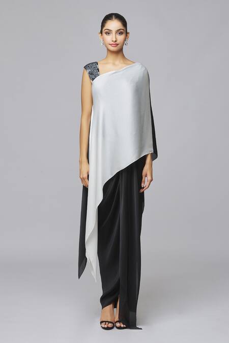 Amit Aggarwal Black Chiffon Asymmetric Colorblock One Shoulder Dress at Aza Fashions Amit Aggarwal_Black Chiffon Asymmetric Colorblock One Shoulder Dress _at_Aza_Fashions