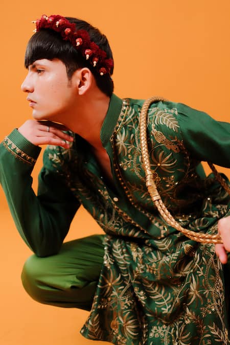 Wabi Sabi By Anshum-Ritesh_Green Chanderi Sequins Parrot Paradise Embroidered Kurta Set _Online_at_Aza_Fashions