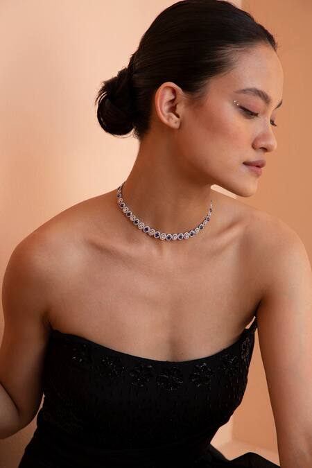 Parshya Black Viscose Crepe Lining Shantoon Straight Slit Gown Online at Aza Fashions Parshya_Black Viscose Crepe Lining Shantoon Straight Slit Gown _Online_at_Aza_Fashions