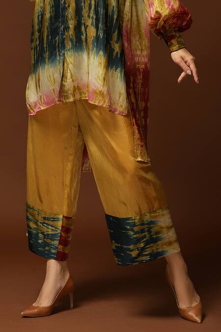 Capisvirleo_Pink Habutai Silk Tie And Dye Collared Neck Tunic & Pant Set _at_Aza_Fashions