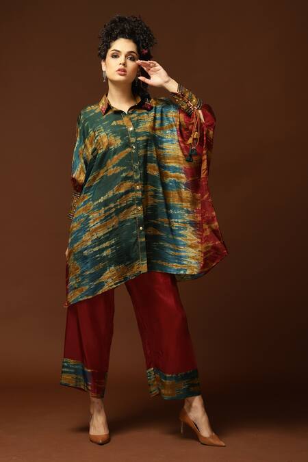Buy_Capisvirleo_Maroon Habutai Silk Sequin, Thread And Bead, Tie & Dye Kaftan Tunic & Pant Set _Online_at_Aza_Fashions