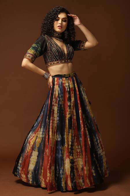 Capisvirleo_Black Habutai Silk Lining Cotton Shantoon Sequin, Thread And & Lehenga Set _Online_at_Aza_Fashions