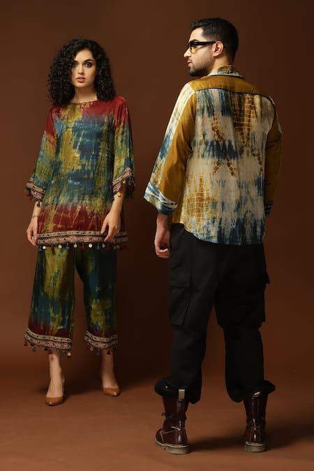 Buy_Capisvirleo_Blue Habutai Silk Sequin, Thread And Bead, Tie & Dye Round & Tunic Palazzo Set _Online_at_Aza_Fashions