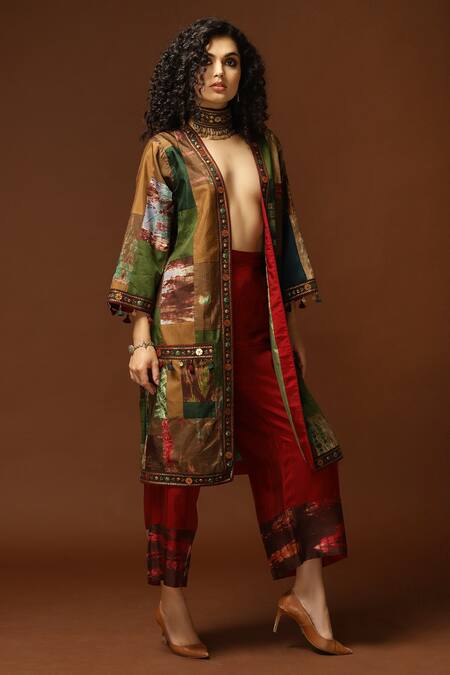 Capisvirleo_Gold Habutai Silk, Lining Cotton Shantoon Sequin, Thread Patchwork Long Jacket _Online_at_Aza_Fashions