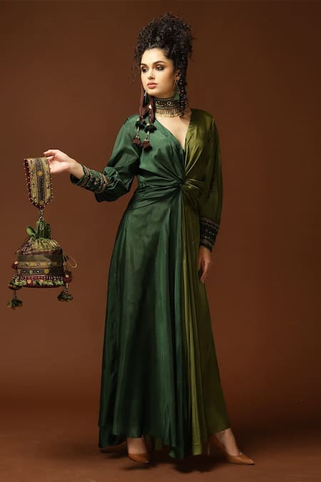 Capisvirleo Tie & Dye Potli Bag 