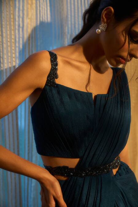 Parshya_Blue Lining Shantoon, Viscose Crepe Embellished Pre-draped Saree With Blouse _Online_at_Aza_Fashions