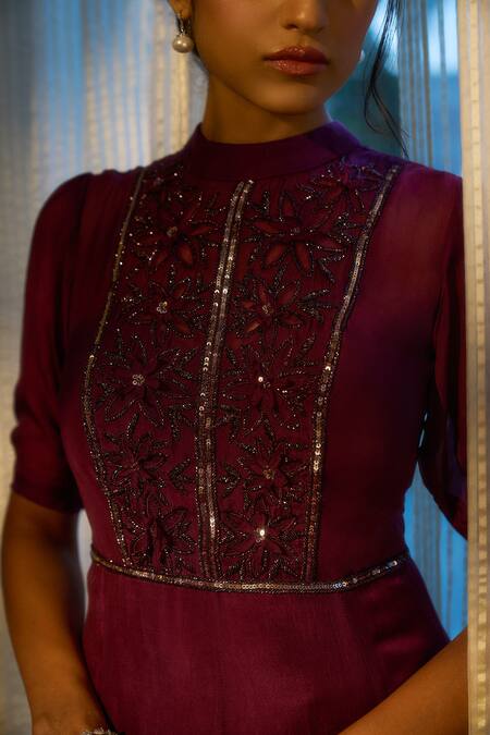 Parshya_Wine Lining Shantoon, Viscose Flat Chiffon Floral, Embroidered Fish Cut Gown _Online_at_Aza_Fashions