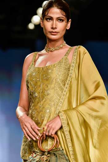 Buy_Punit Balana_Green Chanderi , Organza Leather, Resham Embroidered Kurta Gharara Set _Online_at_Aza_Fashions