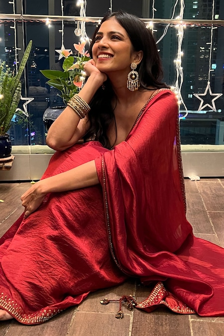 Punit Balana_Red Organza Silk Metallic Work V Neck Saree With Blouse _Online_at_Aza_Fashions
